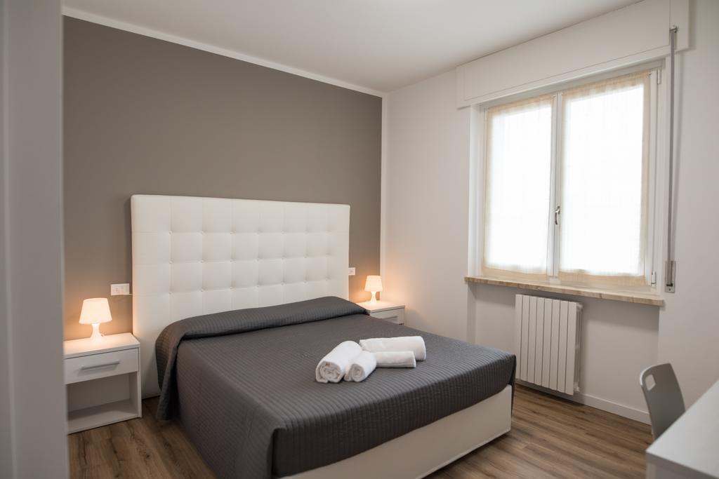 Albergo Al Sole Кастельнуово-дель-Гарда Экстерьер фото